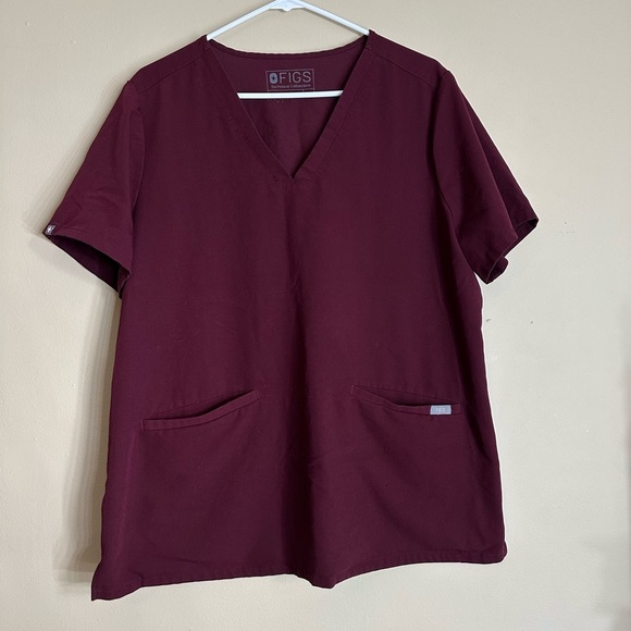 Figs Tops - Figs Shirt Women XL Burgundy Technical Collection Casma Two Pocket Scrub Top